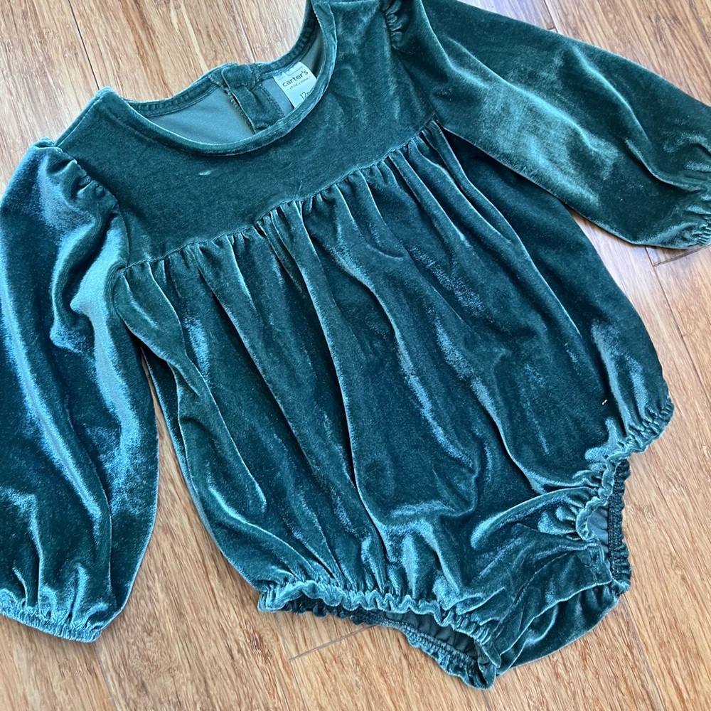 Carter's Just One You Baby Girls' Romper Green Velvet size 12m Christmas. 1421 - Picture 2 of 4
